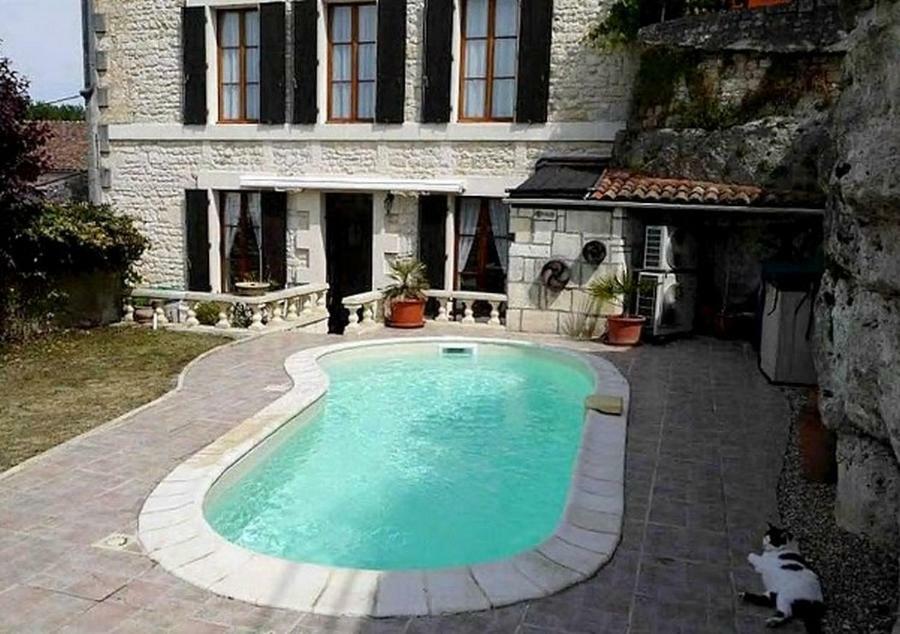 La Maison de l'Aubépin Saint-Savinien Exterior foto